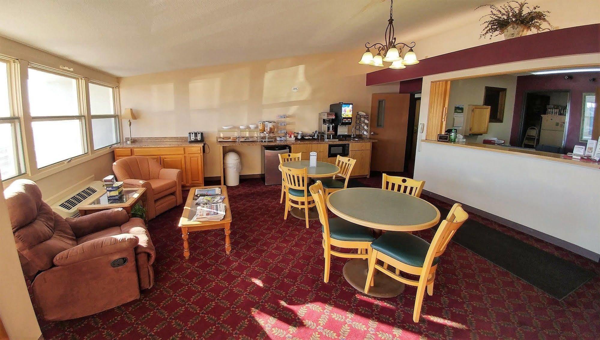 Red Carpet Inn - Windom Exterior foto